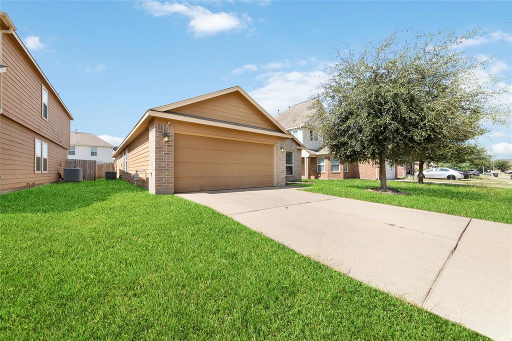 3111 View Valley Trail, Katy, Texas image 2