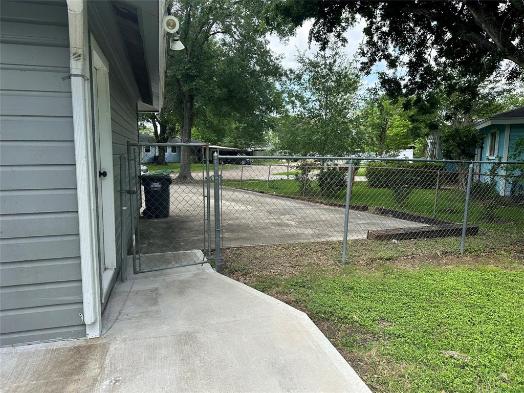 1402 Firwood Circle, Pasadena, Texas image 4