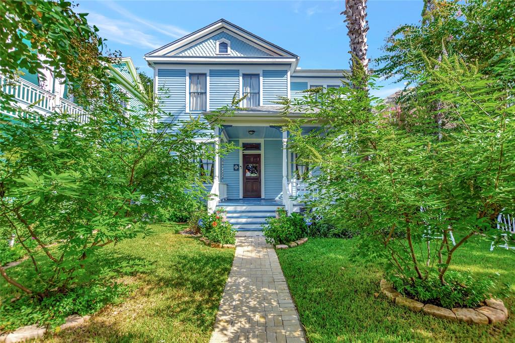 2608 Ursuline Street, Galveston, Texas image 1