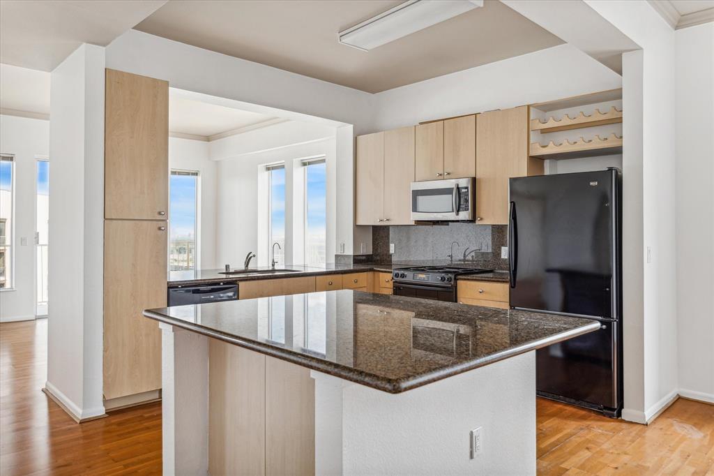 3505 Sage Road #2710, Houston, Texas image 5