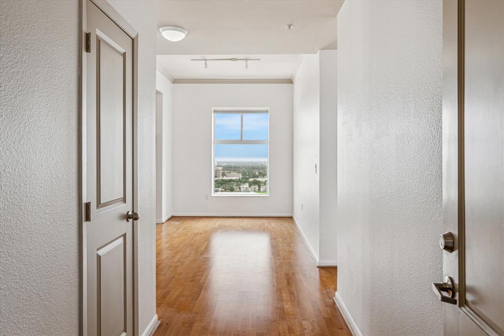 3505 Sage Road #2710, Houston, Texas image 3