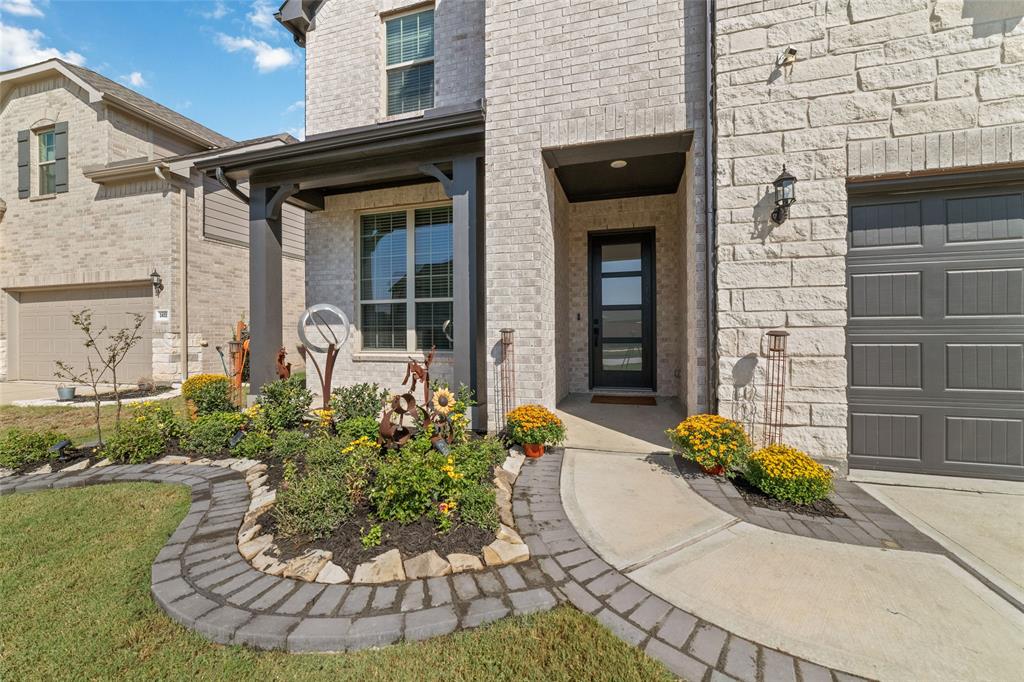 24018 Hawthorne Breeze Way, Katy, Texas image 5