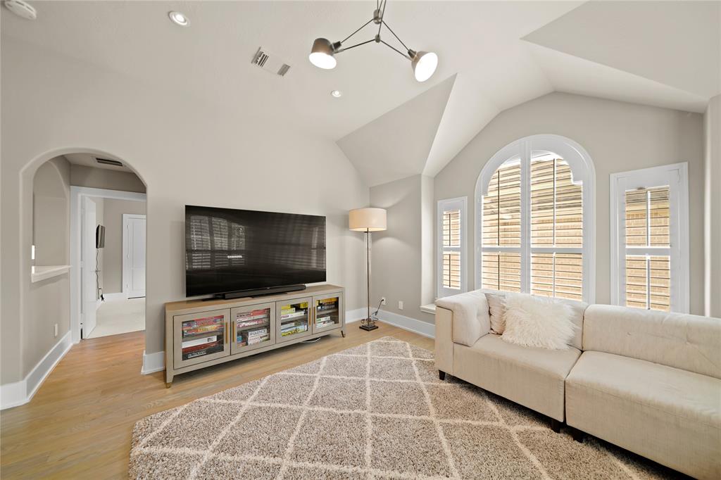 9219 Hummingbird Lane, Missouri City, Texas image 32