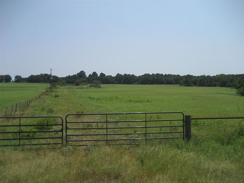 Photo of 0 Tx-294 East, Elkhart, TX 75839 (MLS # 8157954) Photo of 0 Tx-294 East, Elkhart, TX 75839 (MLS # 8157954)