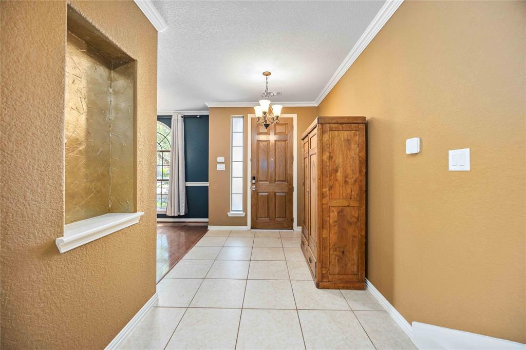 12411 Pecos Bluff Court, Humble, Texas image 5