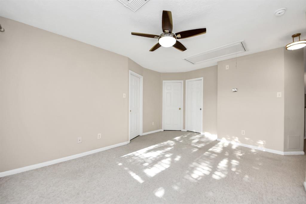 4902 Bellmead Drive, Missouri City, Texas image 23