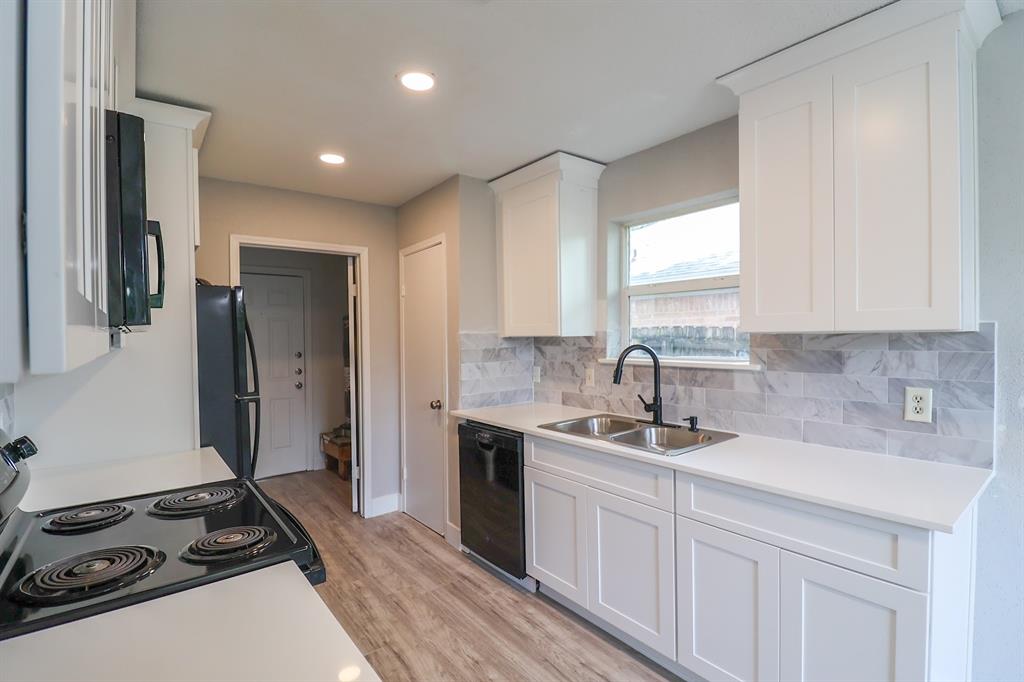5027 Monteith Drive, Spring, Texas image 1
