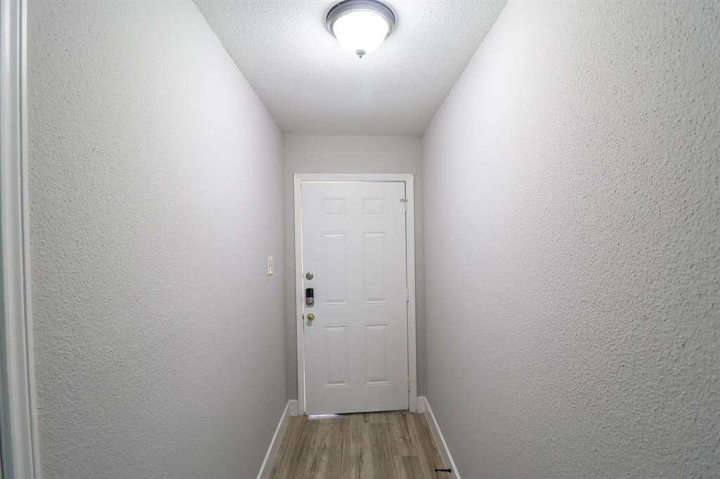 5027 Monteith Drive, Spring, Texas image 2