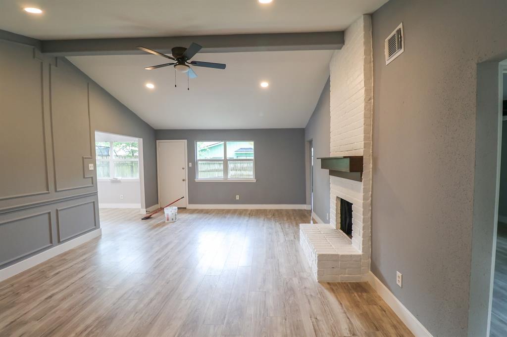 5027 Monteith Drive, Spring, Texas image 3