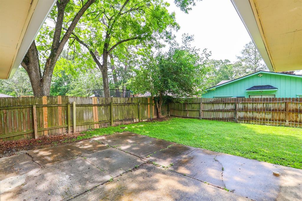 5027 Monteith Drive, Spring, Texas image 21