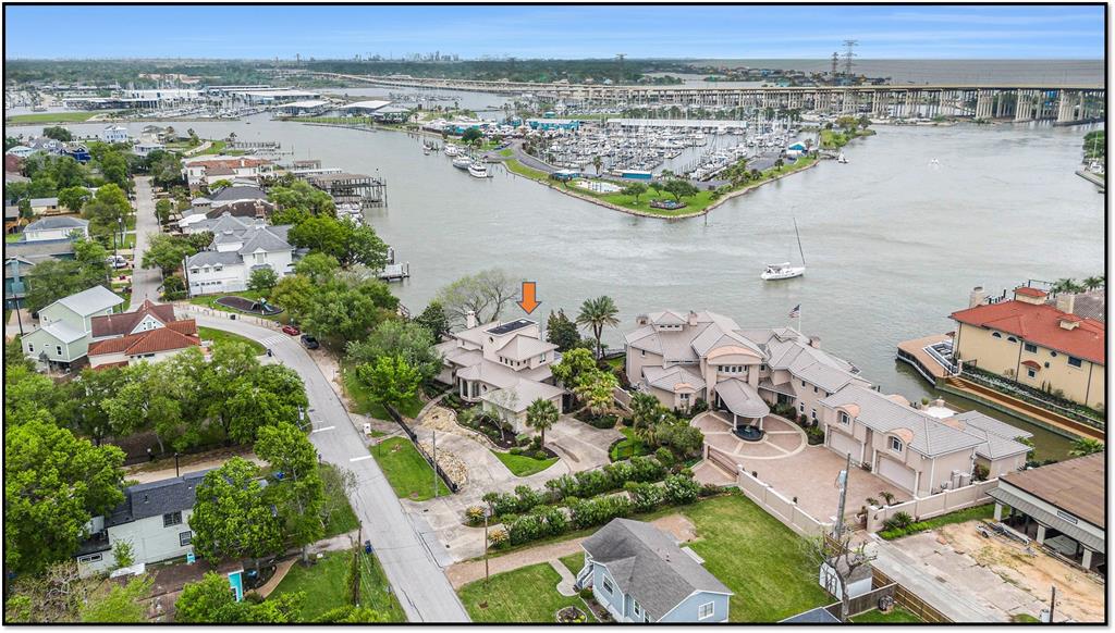 427 E Shore Drive, Clear Lake Shores, Texas image 27