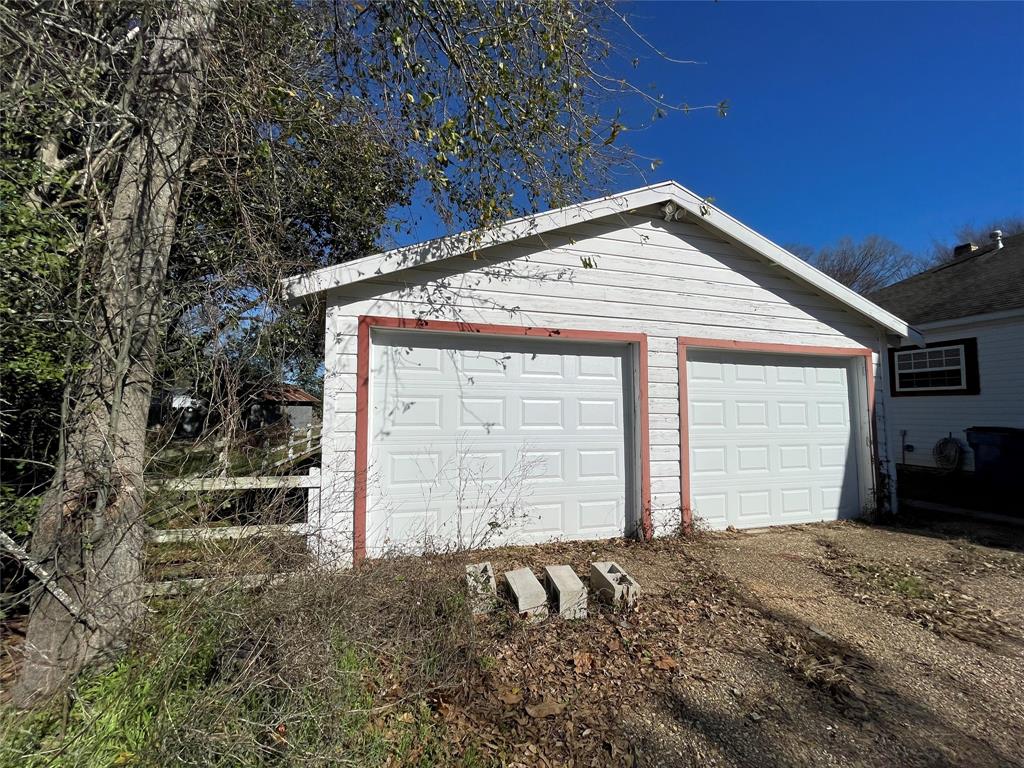 926 S Cass Street, Centerville, Texas image 9