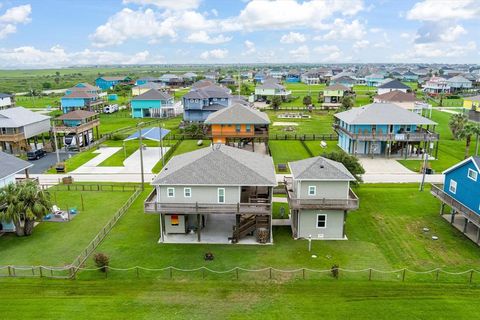 A home in Crystal Beach