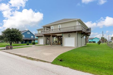 A home in Crystal Beach