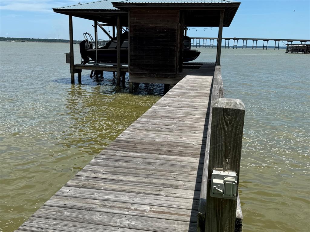 614 Lagoon Drive