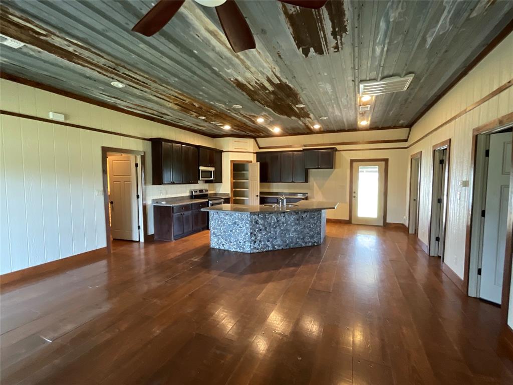 45 County Road 400, Yoakum, Texas image 17