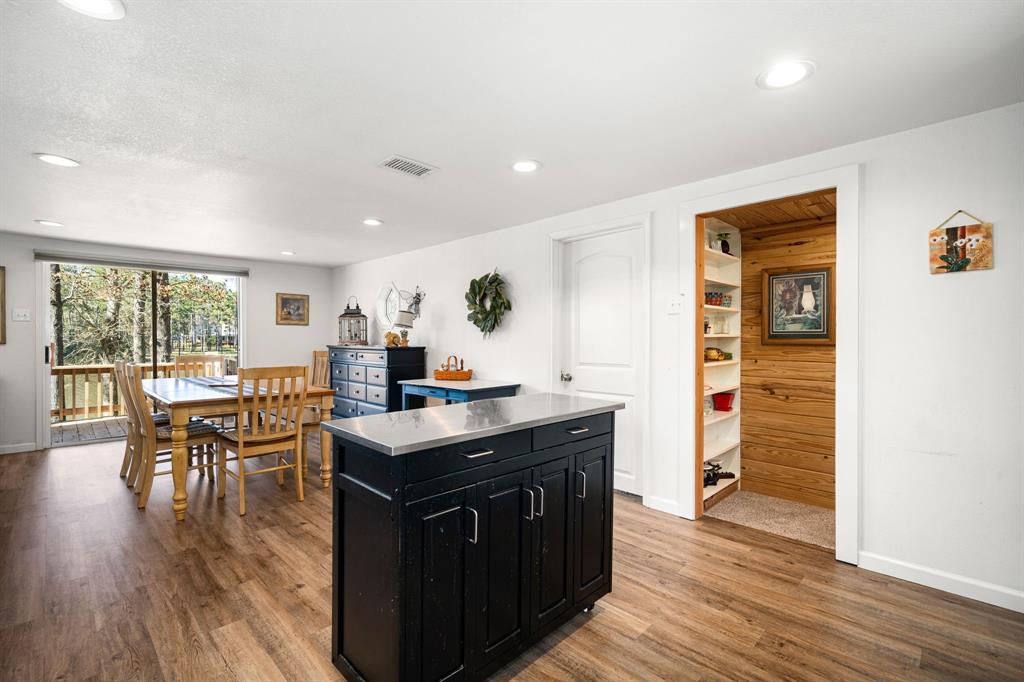 653 Terrace Trail, Goodrich, Texas image 17