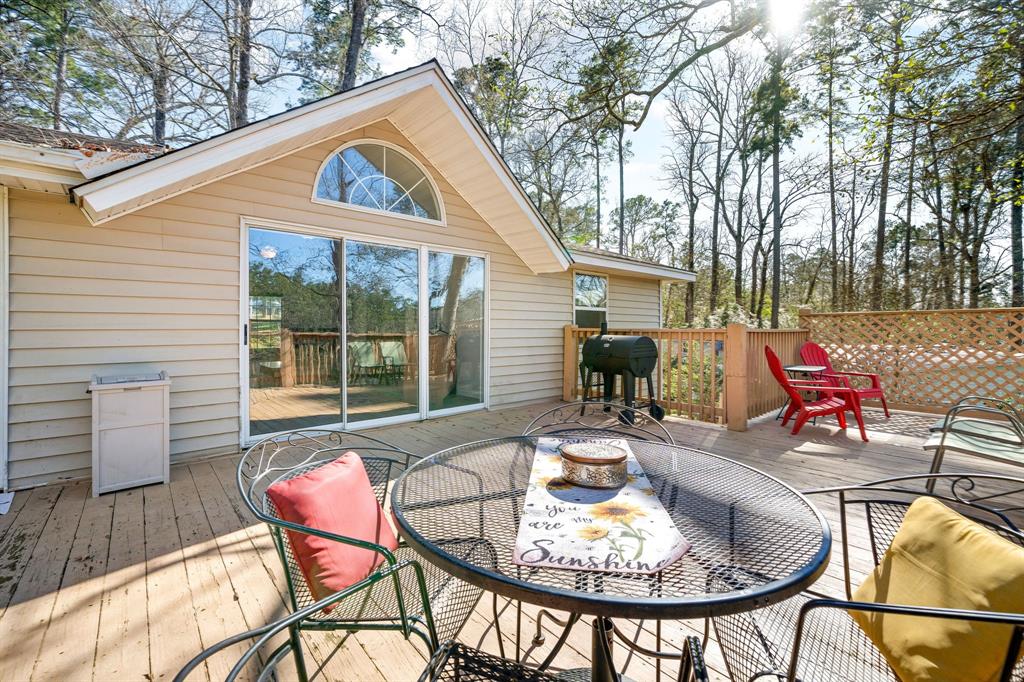 653 Terrace Trail, Goodrich, Texas image 25