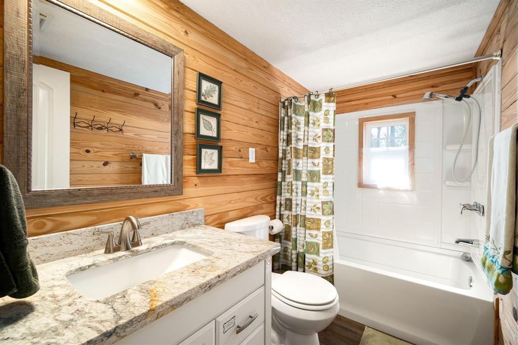 653 Terrace Trail, Goodrich, Texas image 21