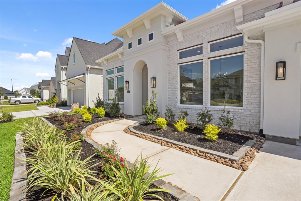 property-search 1 3330 Winterwood Way