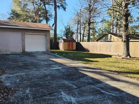 210 Red Oak Street