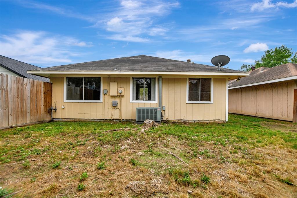 3123 Forestbrook Drive, Spring, Texas image 33