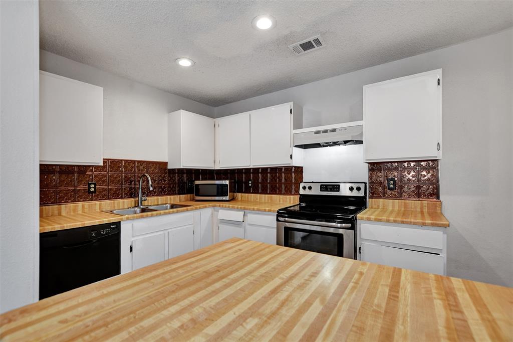 3123 Forestbrook Drive, Spring, Texas image 17