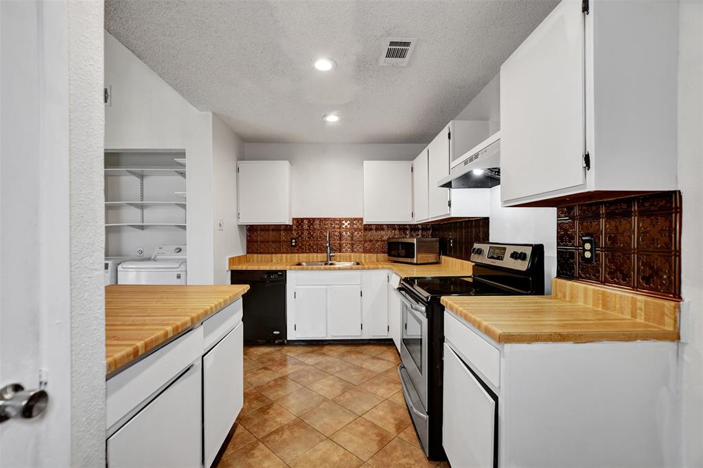 3123 Forestbrook Drive, Spring, Texas image 19