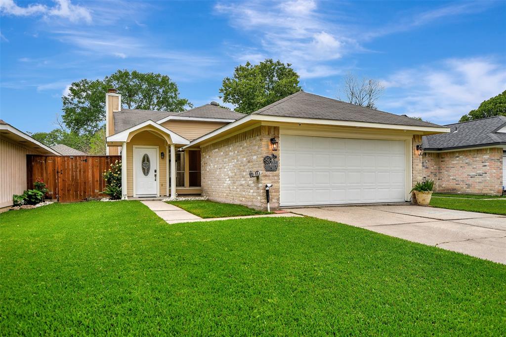 3123 Forestbrook Drive, Spring, Texas image 1