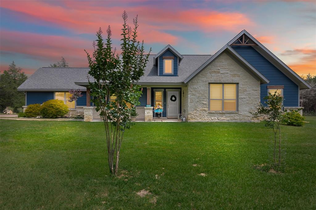 1018 Woodglen Way, Cat Spring, Texas image 1