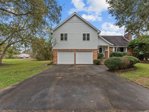 A home in Lake Jackson