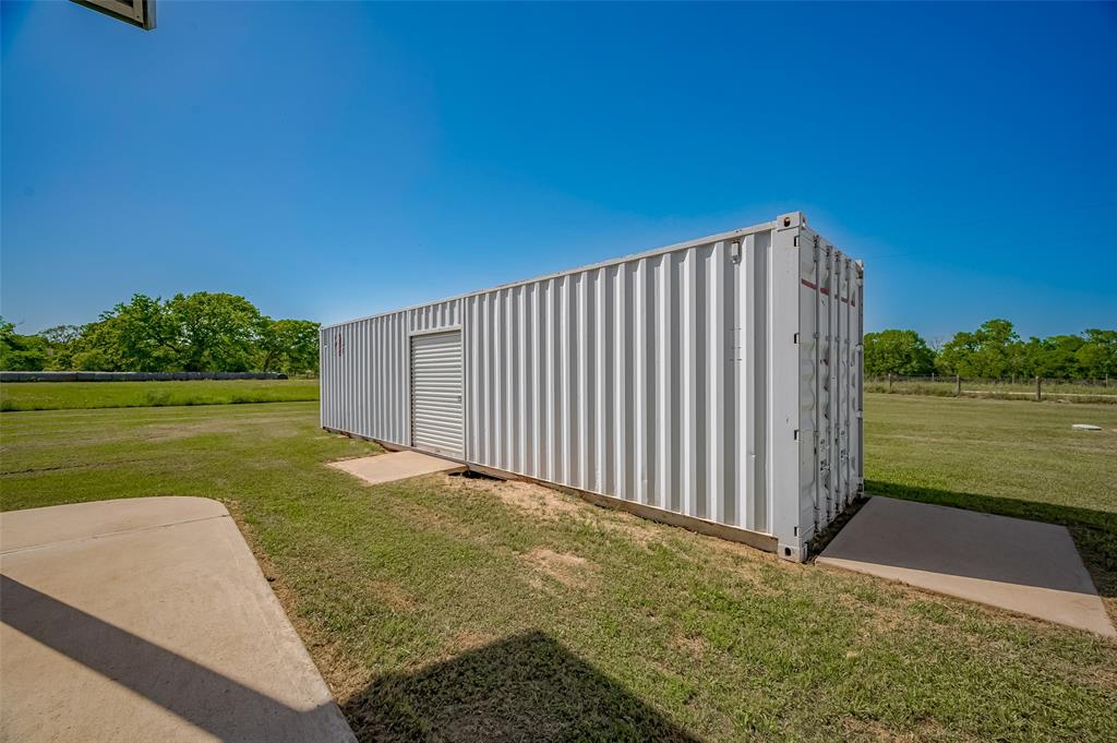 9271 Buckhorn Estates Road, Bellville, Texas image 43