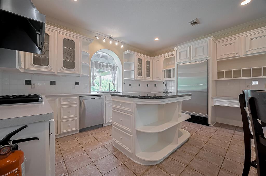 9271 Buckhorn Estates Road, Bellville, Texas image 11