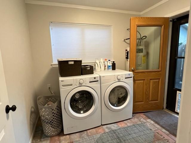 215 Oakwood Street, League City, Texas image 8