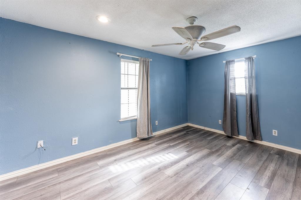 151 Town And Country Drive, Huntsville, Texas image 12