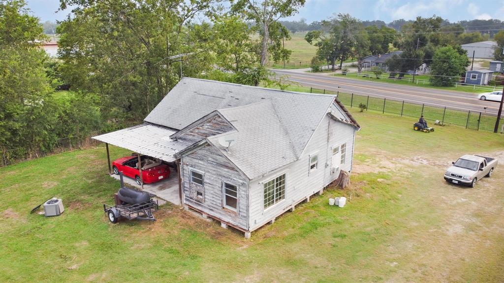 1015 N May Street, Madisonville, Texas image 9