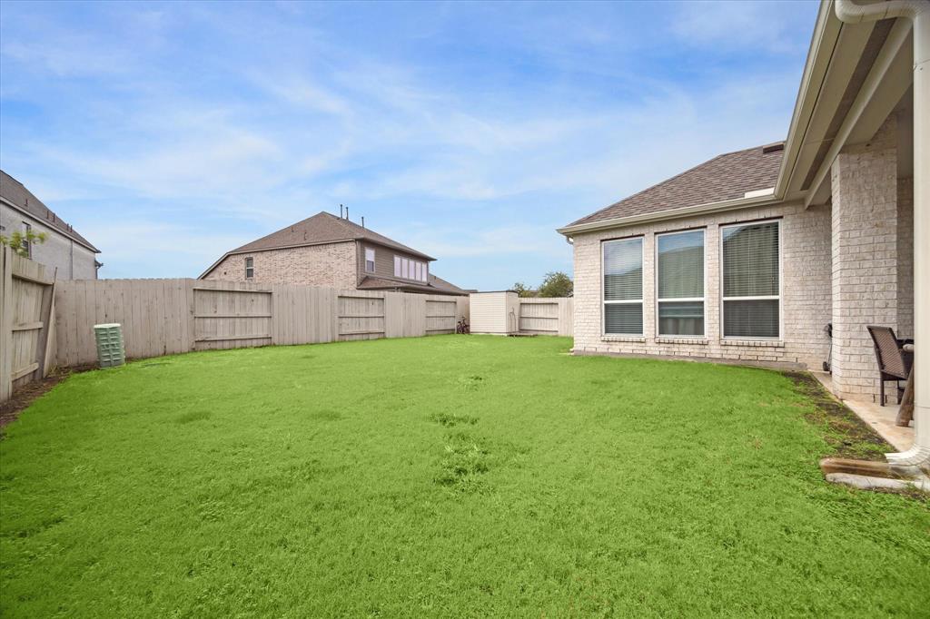 2208 Blackhawk Ridge Lane, Manvel, Texas image 25