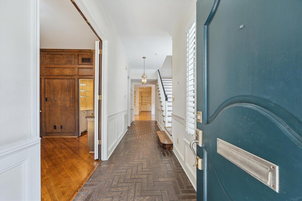 4932 Post Oak Timber Drive