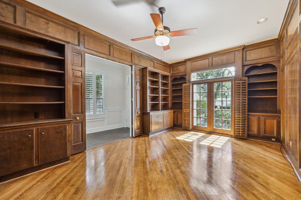 4932 Post Oak Timber Drive