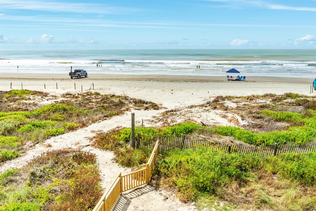 1630 Sandpebble Place, Surfside Beach, Texas image 31