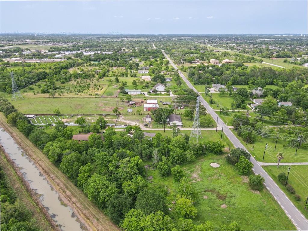 Herridge Road, Pearland, Texas image 5