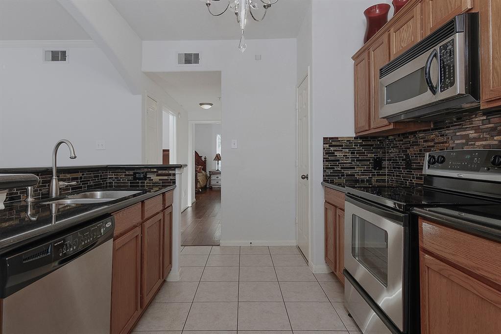 6607 Lake Woodlands Drive #314, The Woodlands, Texas image 14