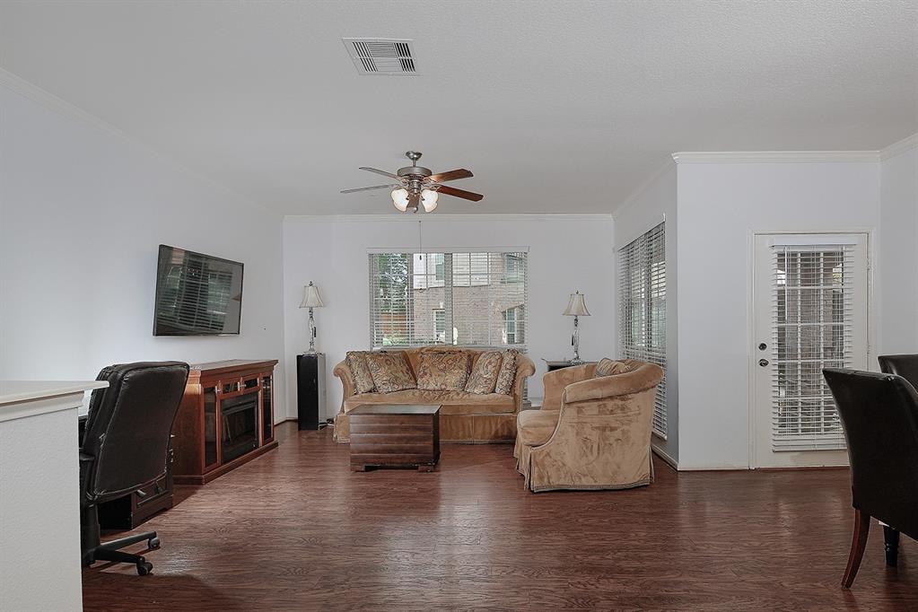 6607 Lake Woodlands Drive #314, The Woodlands, Texas image 6