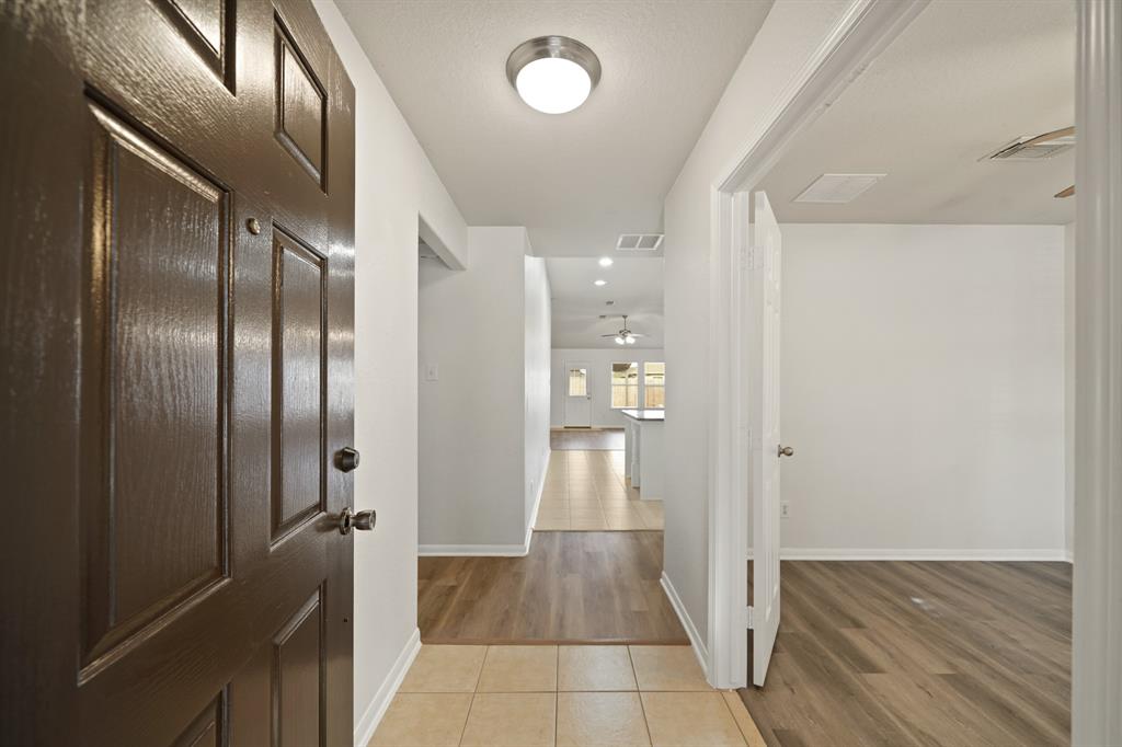 8510 Ruby River Lane, Richmond, Texas image 6