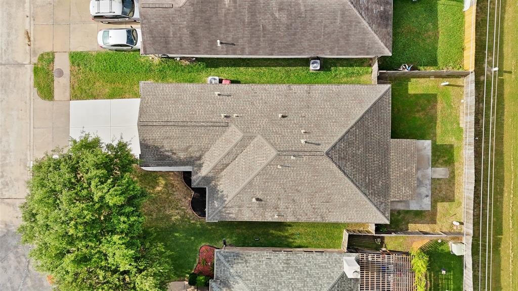 8510 Ruby River Lane, Richmond, Texas image 2