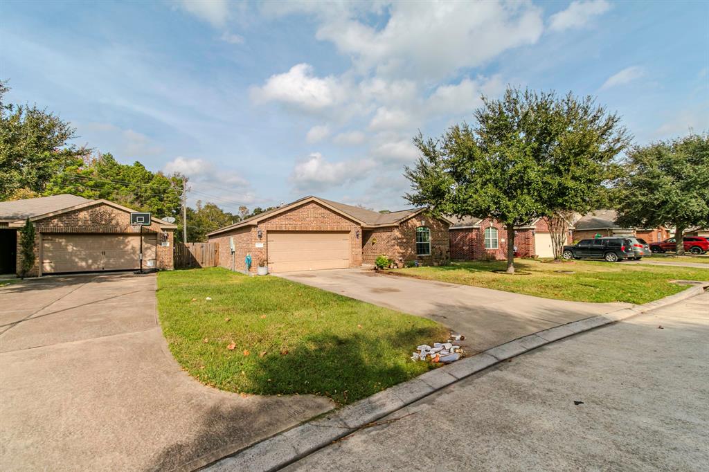 11722 Elizabeth Court, Pinehurst, Texas image 21