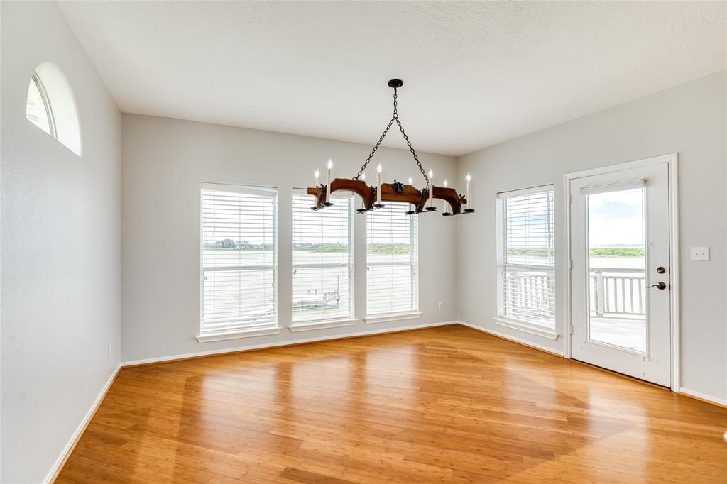 2724 11 Mile Road, Galveston, Texas image 10