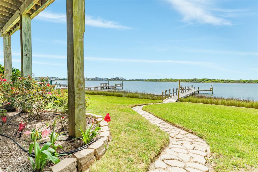 2724 11 Mile Road, Galveston, Texas image 31