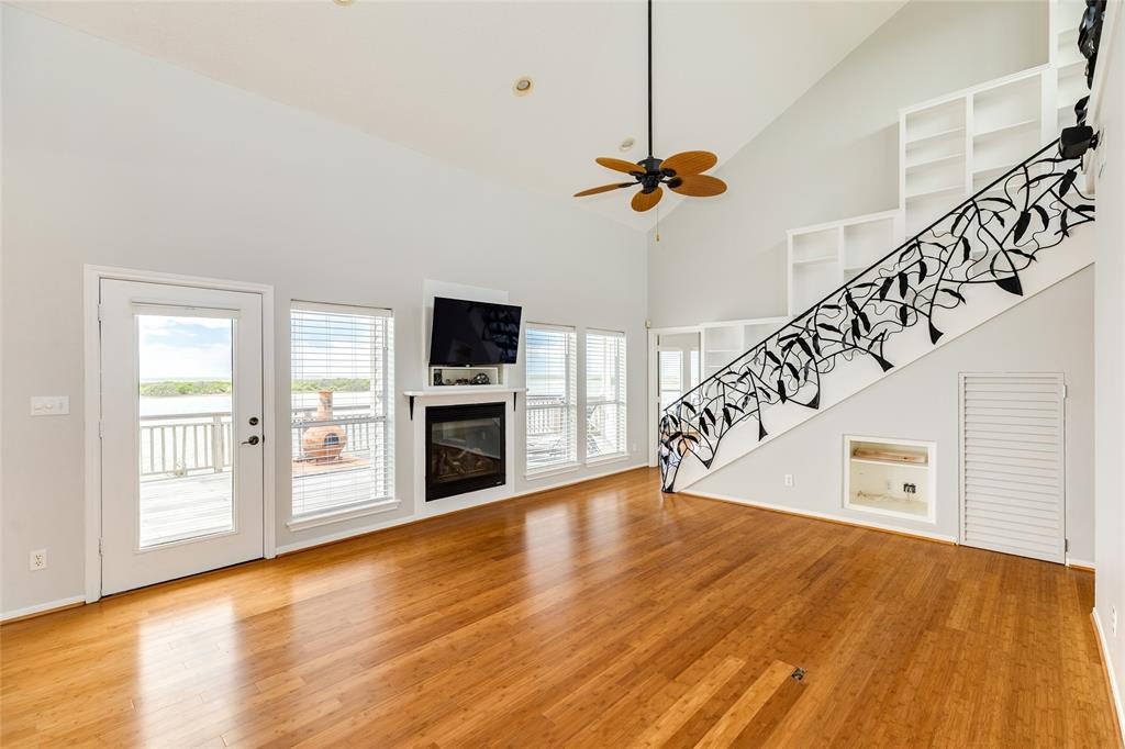 2724 11 Mile Road, Galveston, Texas image 6