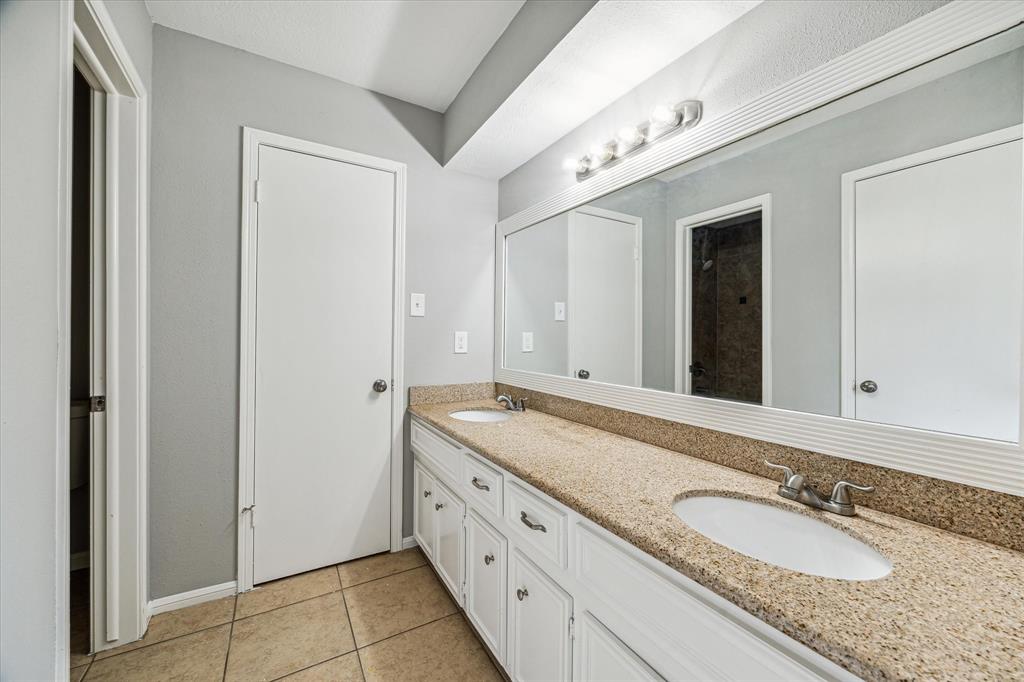 3702 Cypress Hill Drive, Spring, Texas image 23
